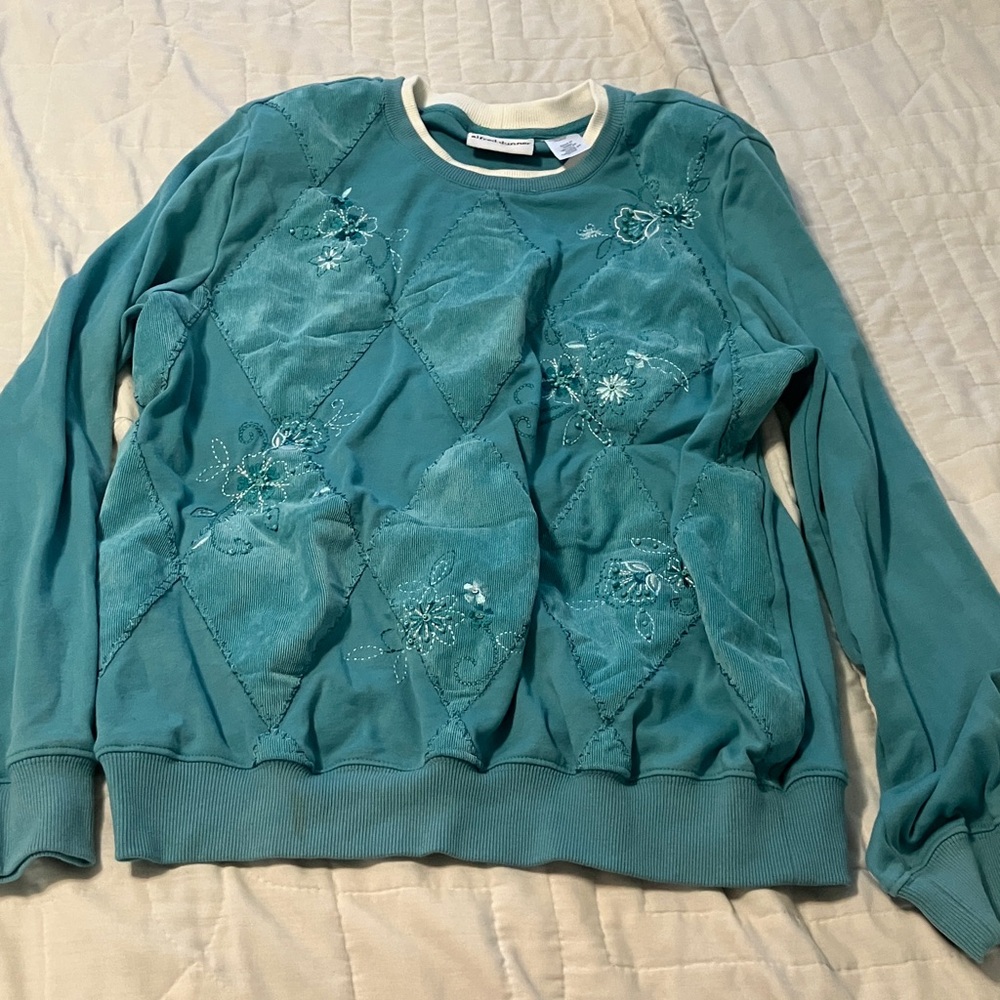 Alfred Dunner Teal and White Sweatshirt